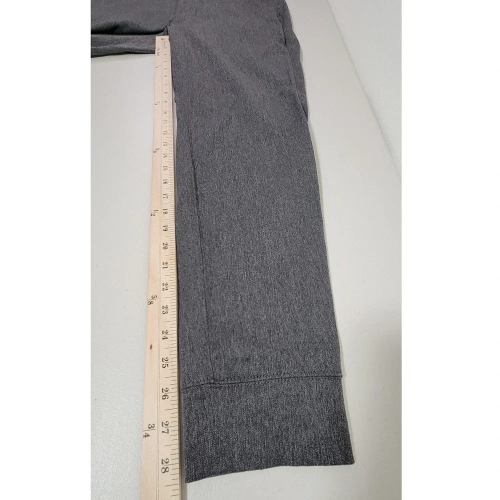 The North Face Mens Pants Jogger Style Size 32 Grey Nylon Blend Zip Pocket‎